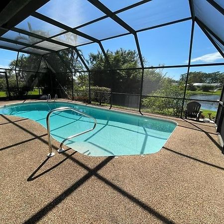 Pool Home With A New Sparkling Pool, Close To Beach, Lovely Lake View North Naples Eksteriør bilde