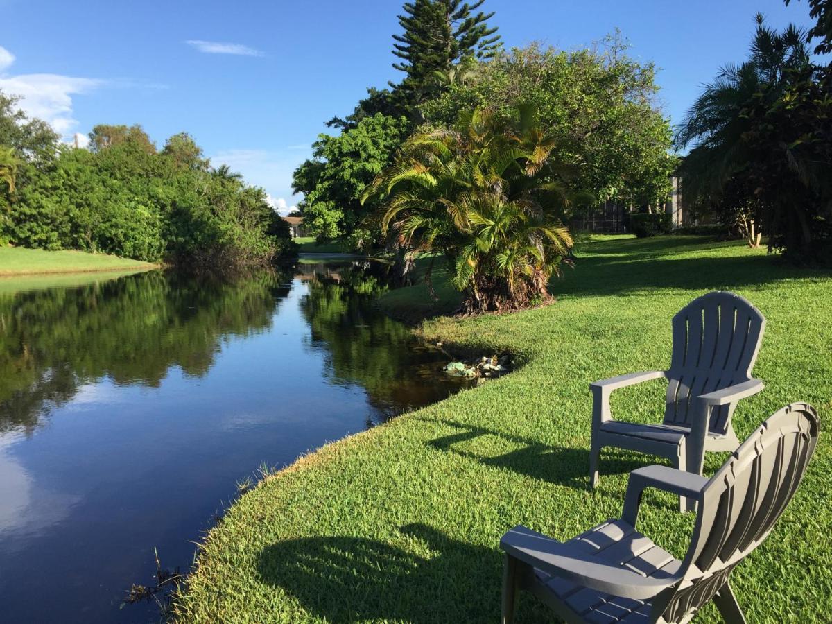Pool Home With A New Sparkling Pool, Close To Beach, Lovely Lake View North Naples Eksteriør bilde